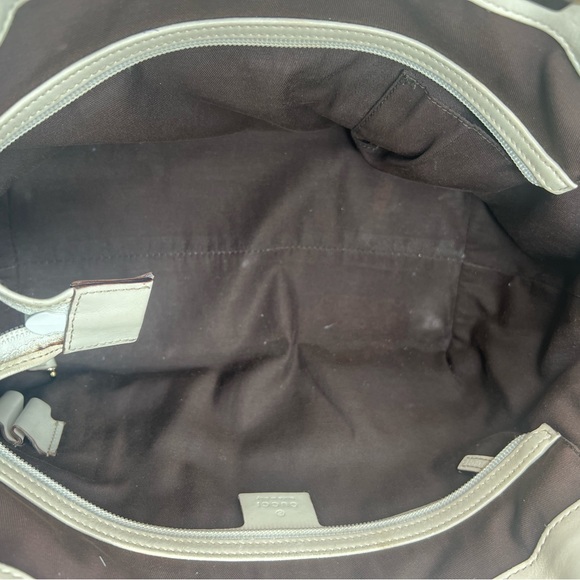 Authentic GUCCI bag - Picture 9 of 12